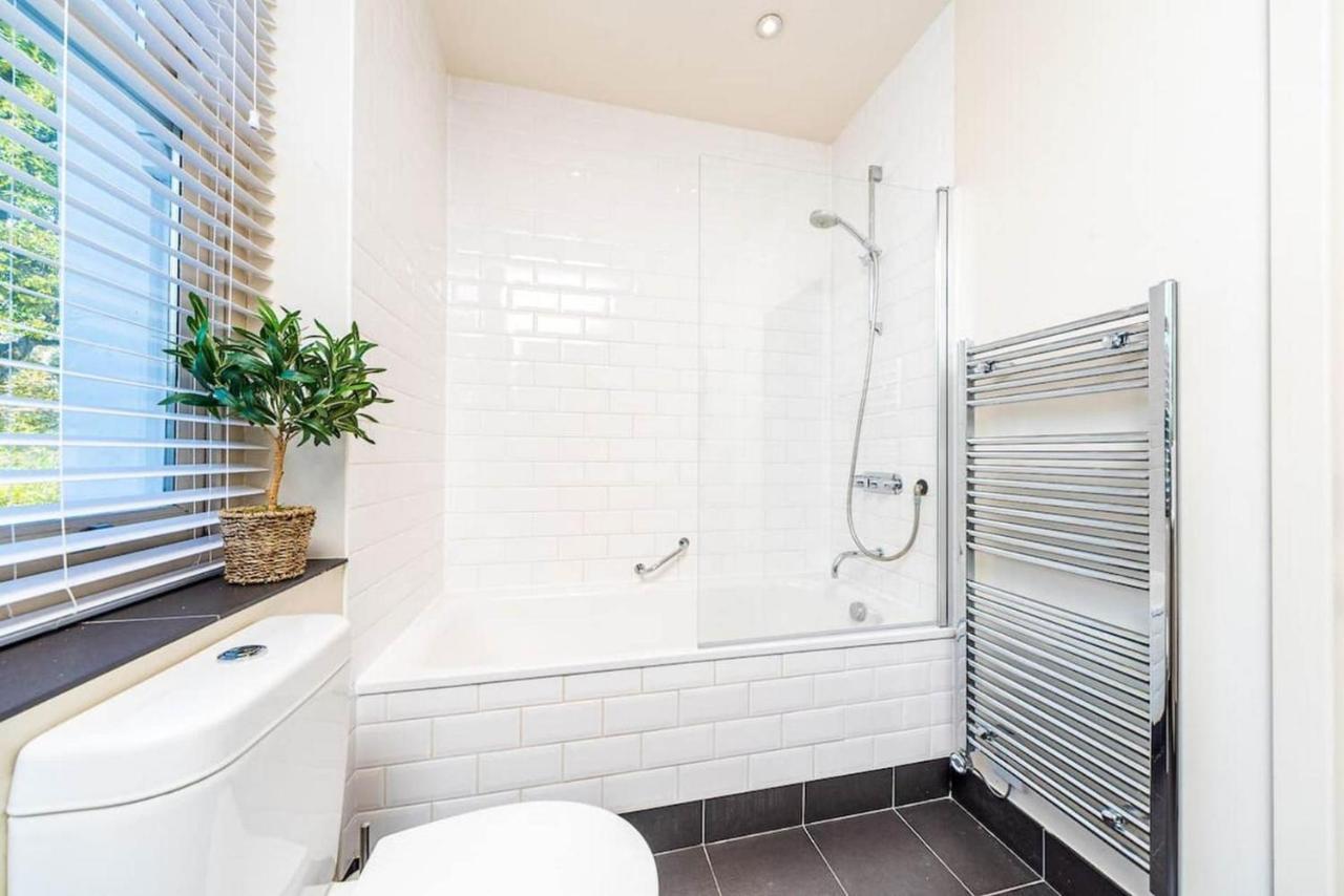 Fabulous Notting Hill Spacious Studio Apartment ลอนดอน ภายนอก รูปภาพ